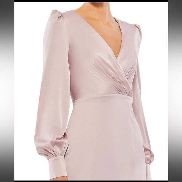 NWT Ieena for Mac Duggal Satin Surplice Bishop Sleeve Ruched A-Line Gown Sz 4 - Picture 9 of 16